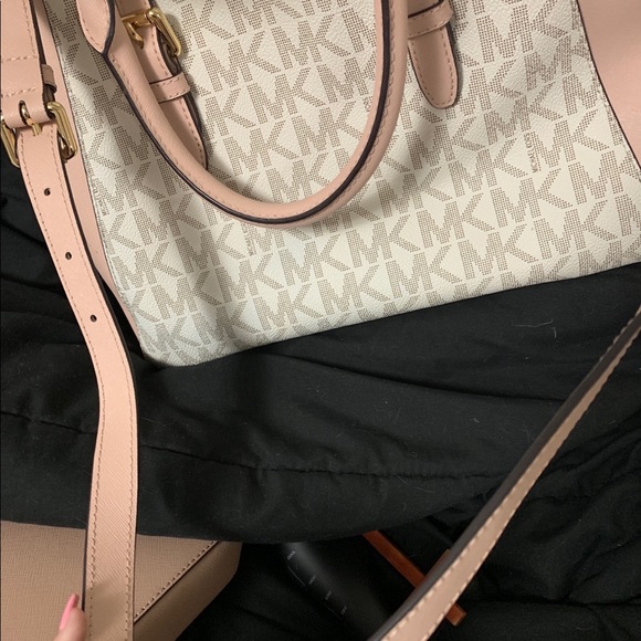 NWT Michael Kors Satchel - Picture 3 of 5